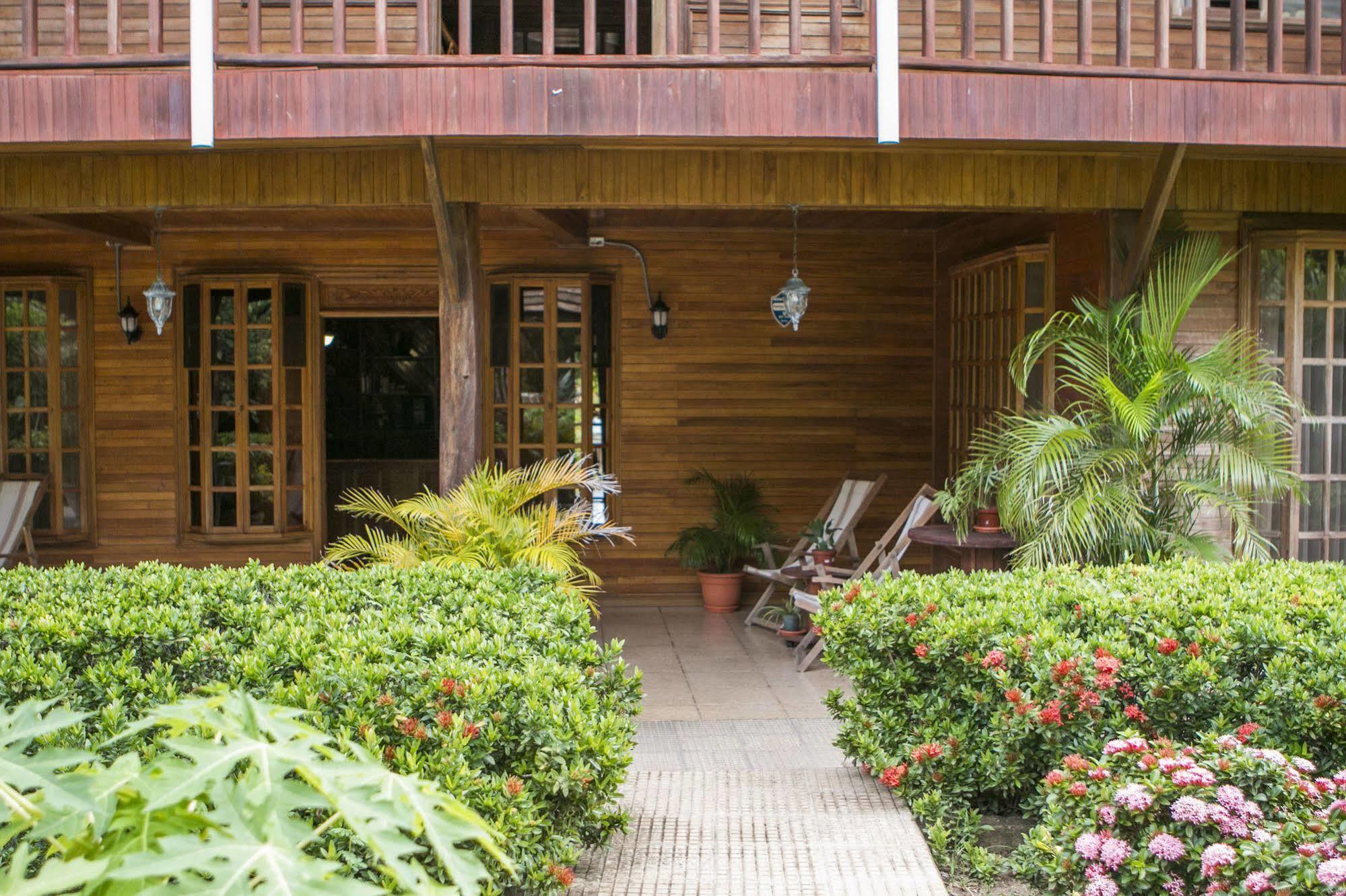 Santa Elena Lodge Cuajiniquil Exterior photo
